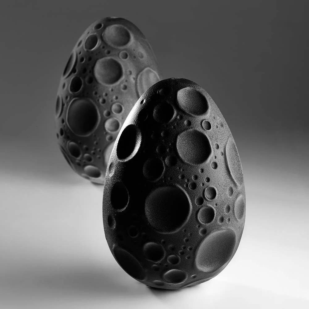 img_1510 Moule en Silicone-Œuf de Pâques (2 pcs) – Image 1