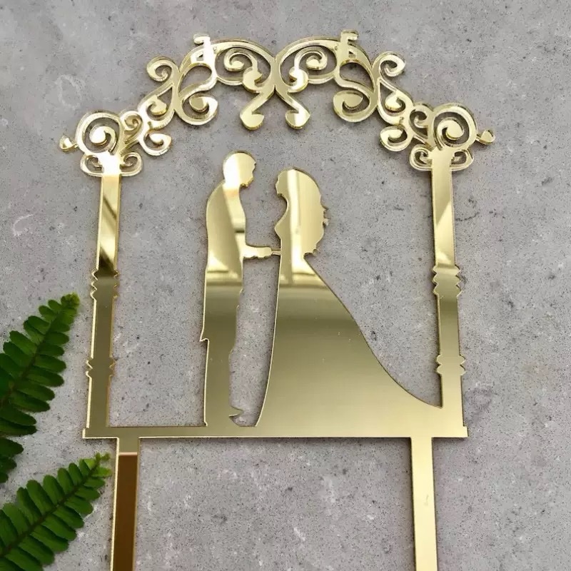 img_2731 Cake Topper-Arch Couple (10cm) – Image 1