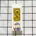 Bougie chiffre 3 - dorée